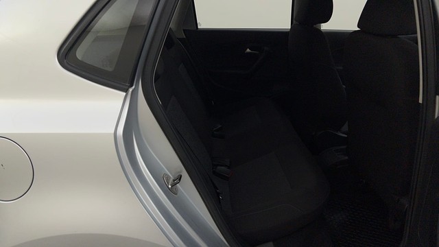 Second-hand 2015 Volkswagen Polo Petrol Comfortline 1.2L for sale in Mysore-23