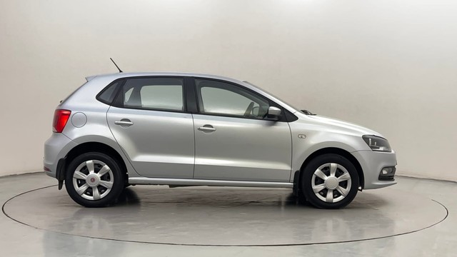 Second-hand 2015 Volkswagen Polo Petrol Comfortline 1.2L for sale in Mysore-2