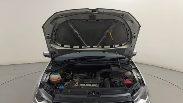 Second-hand 2015 Volkswagen Polo Petrol Comfortline 1.2L for sale in Mysore-8