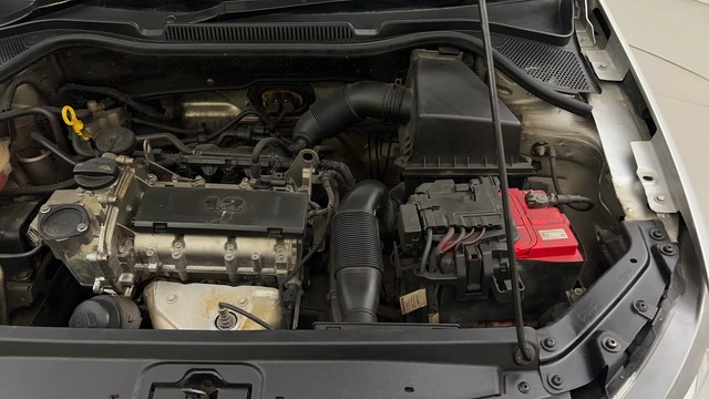 Second-hand 2015 Volkswagen Polo Petrol Comfortline 1.2L for sale in Mysore-35