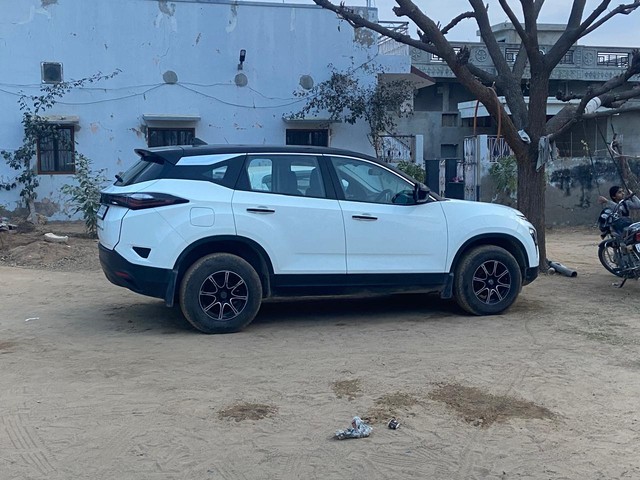 Second-hand 2019 Tata Harrier XM BSIV for sale in Kishangarh-3