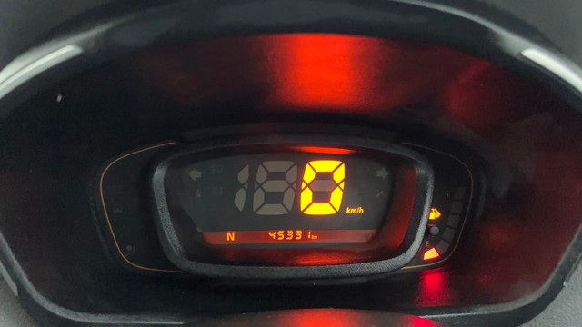 Second-hand 2017 Renault KWID 1.0 RXT AMT Opt for sale in Ahmedabad-13