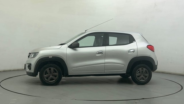 Second-hand 2017 Renault KWID 1.0 RXT AMT Opt for sale in Ahmedabad-6