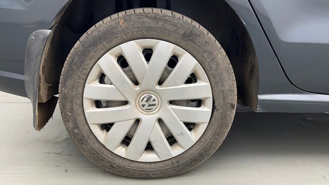 Second-hand 2017 Volkswagen Ameo Cup Edition Comfortline for sale in Kolkata-18