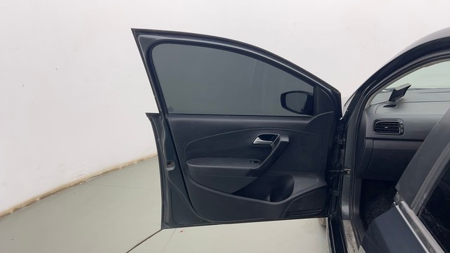 Second-hand 2017 Volkswagen Ameo Cup Edition Comfortline for sale in Kolkata-29