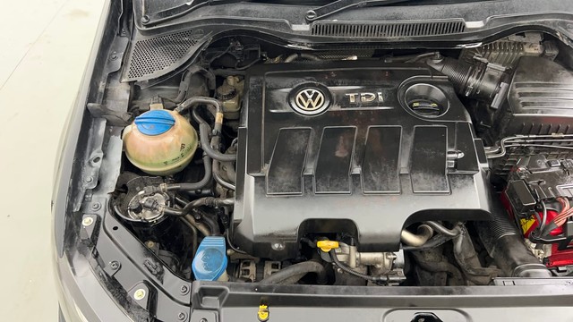 Second-hand 2017 Volkswagen Ameo Cup Edition Comfortline for sale in Kolkata-38