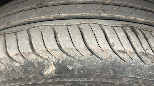 Second-hand 2017 Volkswagen Ameo Cup Edition Comfortline for sale in Kolkata-35