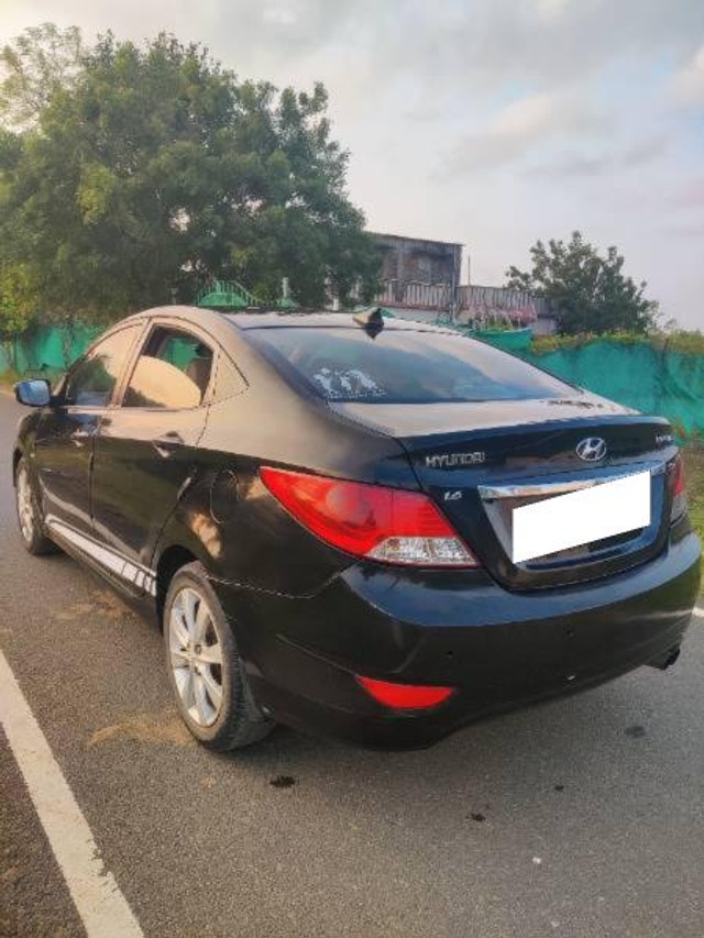 Second-hand 2012 Hyundai Verna 1.4 CRDi for sale in Cuddalore-7