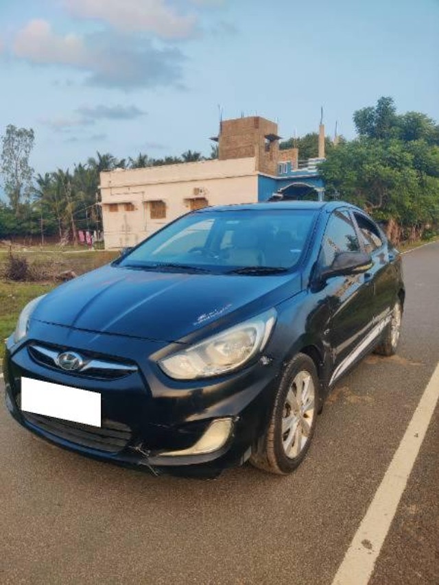 Second-hand 2012 Hyundai Verna 1.4 CRDi for sale in Cuddalore-4