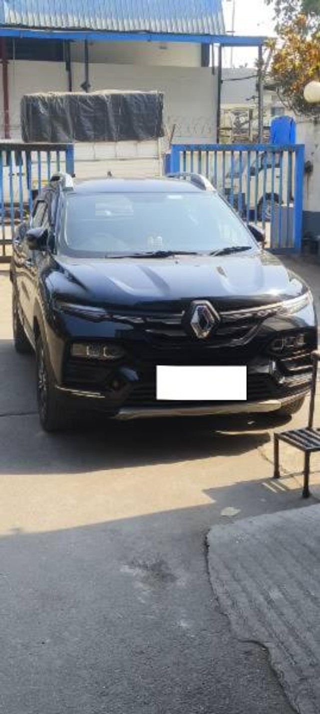 Second-hand 2025 Renault Kiger RXT Opt for sale in Daman-2