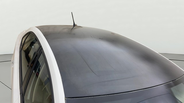 Second-hand 2018 Volkswagen Vento 1.2 Highline Plus AT 16 Alloy for sale in Hyderabad-8