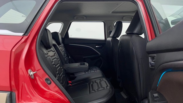 Second-hand 2023 Maruti Vitara Brezza ZXI Plus Dual Tone for sale in Chennai-30