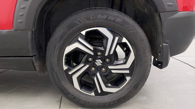 Second-hand 2023 Maruti Vitara Brezza ZXI Plus Dual Tone for sale in Chennai-19