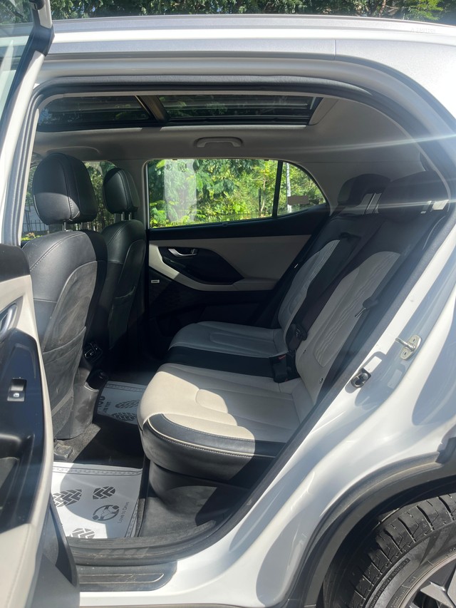 Second-hand 2023 Hyundai Creta SX Opt Diesel AT for sale in Mumbai-40