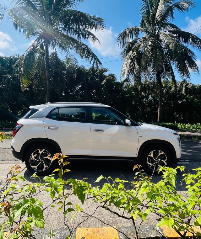 Second-hand 2023 Hyundai Creta SX Opt Diesel AT for sale in Mumbai-1