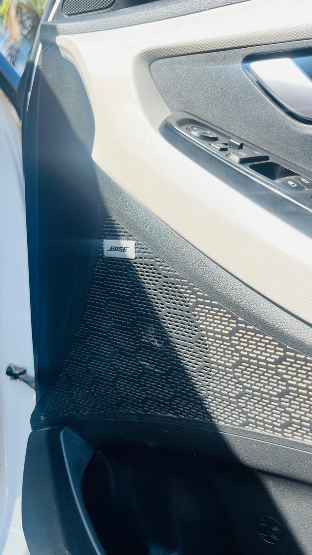 Second-hand 2023 Hyundai Creta SX Opt Diesel AT for sale in Mumbai-13