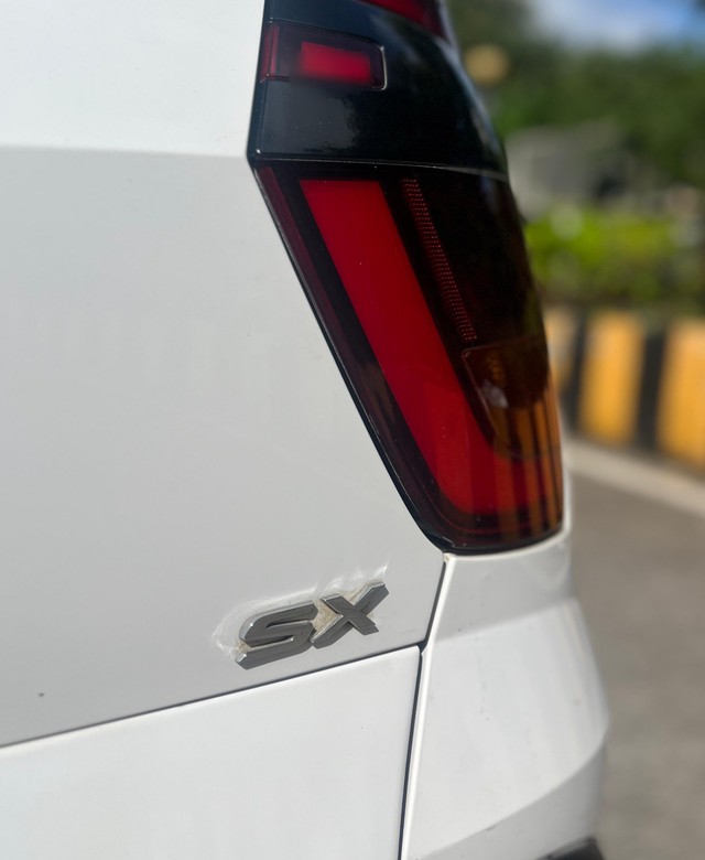 Second-hand 2023 Hyundai Creta SX Opt Diesel AT for sale in Mumbai-8