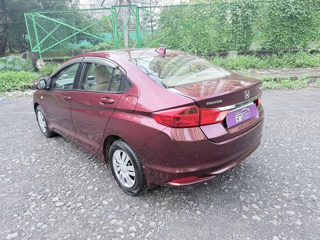 Second-hand 2015 Honda City i VTEC SV for sale in Thane-7