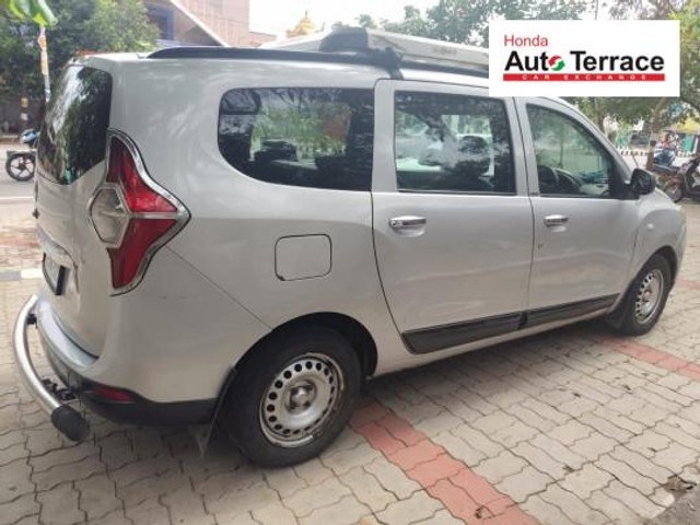 Second-hand 2017 Renault Lodgy 85PS RxE for sale in Vellore-3