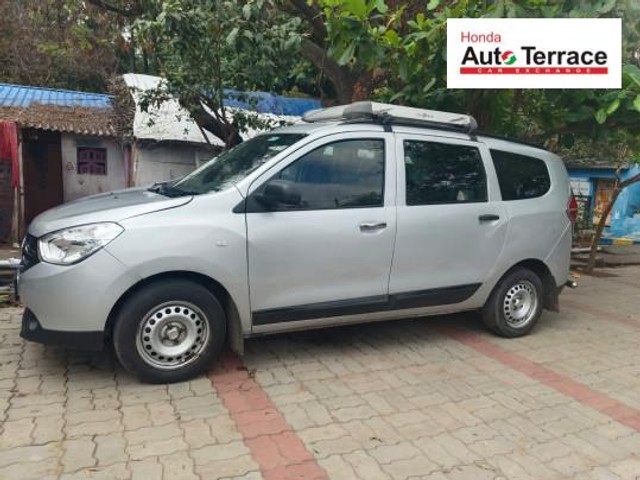 Second-hand 2017 Renault Lodgy 85PS RxE for sale in Vellore-2