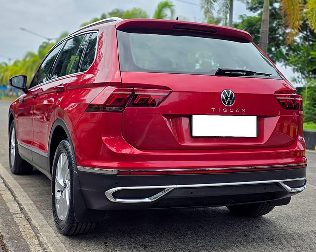 Second-hand 2022 Volkswagen Tiguan 2.0 TSI Elegance BSVI for sale in Mumbai-9