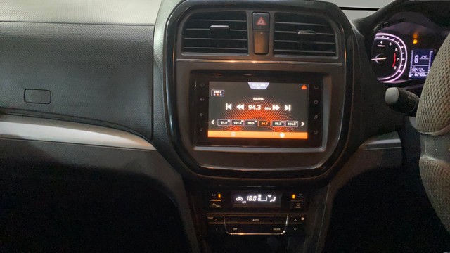 Second-hand 2021 Maruti Suzuki Vitara Brezza ZXI Plus for sale in Kolkata-4