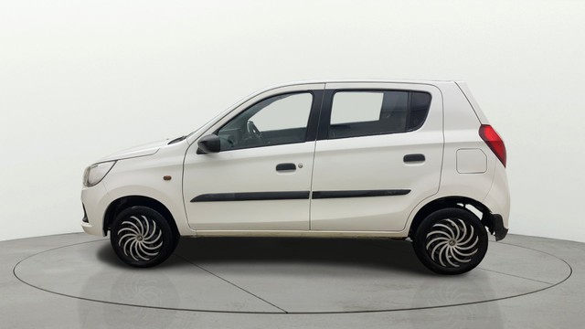 Second-hand 2017 Maruti Alto K10 VXI for sale in Ahmedabad-5