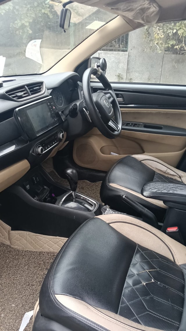 Second-hand 2019 Honda Amaze VX CVT Petrol BSIV for sale in New Delhi-1