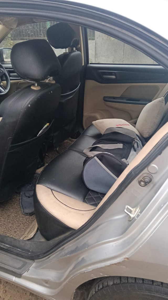 Second-hand 2019 Honda Amaze VX CVT Petrol BSIV for sale in New Delhi-2