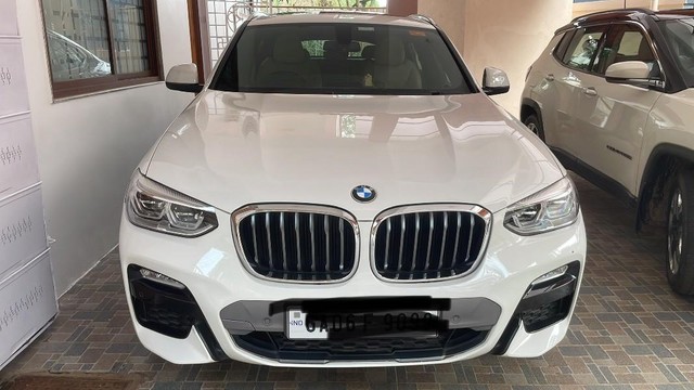Second-hand 2019 BMW X4 M Sport X xDrive20d for sale in Goa-10