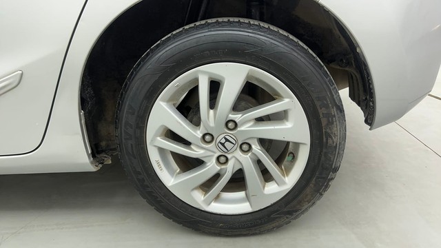 Second-hand 2016 Honda Jazz VX for sale in Pune-19