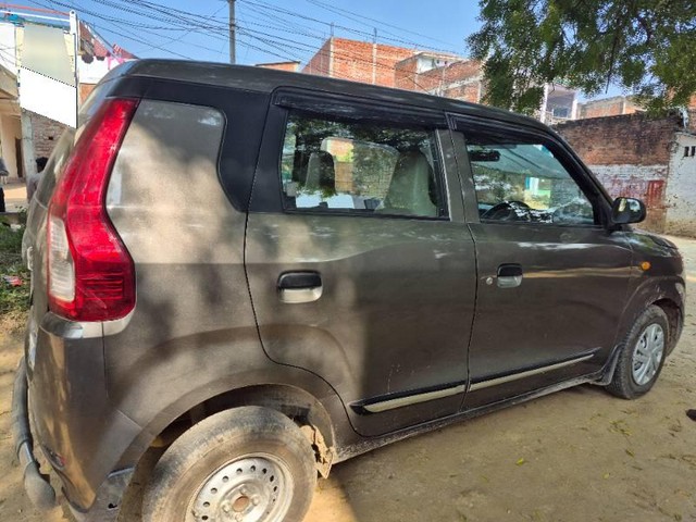 Second-hand 2022 Maruti Wagon R CNG LXI for sale in Pratapgarh-3