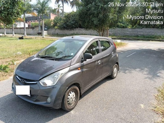 Second-hand 2015 Hyundai EON Era Plus for sale in Mysore-3