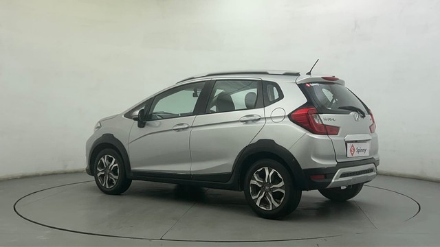 Second-hand 2017 Honda WR-V i-VTEC VX for sale in Ahmedabad-5
