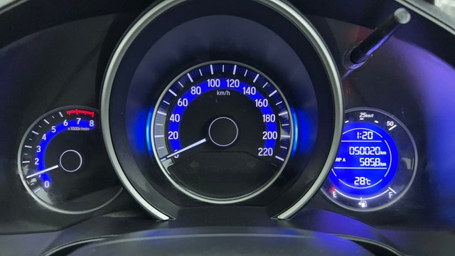 Second-hand 2017 Honda WR-V i-VTEC VX for sale in Ahmedabad-13