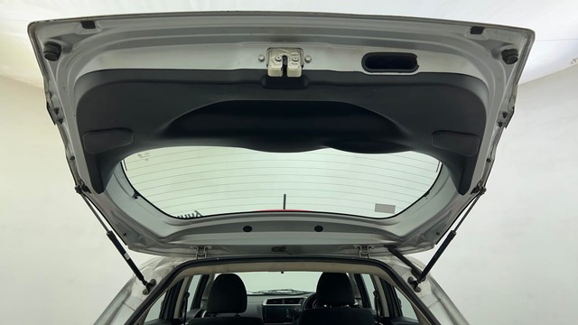 Second-hand 2017 Honda WR-V i-VTEC VX for sale in Ahmedabad-30