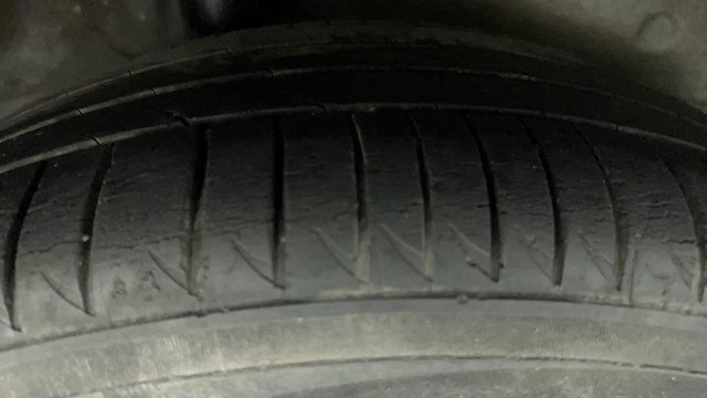 Second-hand 2017 Honda WR-V i-VTEC VX for sale in Ahmedabad-23