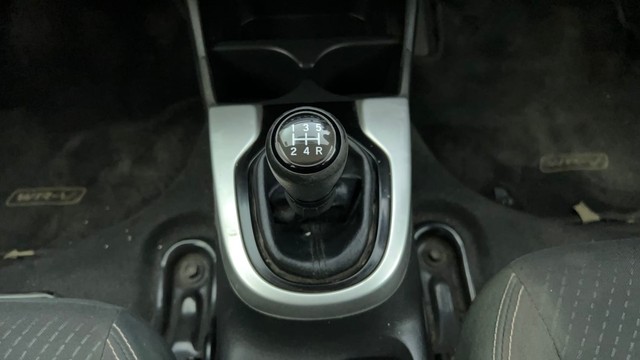 Second-hand 2017 Honda WR-V i-VTEC VX for sale in Ahmedabad-12