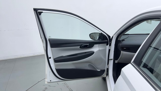 Second-hand 2024 Hyundai i20 Sportz 1.2 for sale in Sonipat-37