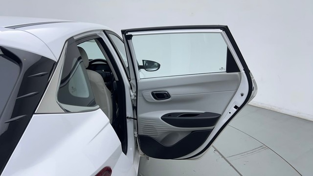 Second-hand 2024 Hyundai i20 Sportz 1.2 for sale in Sonipat-38