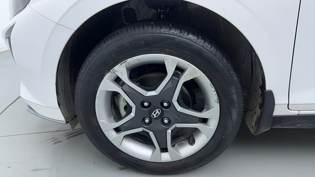 Second-hand 2024 Hyundai i20 Sportz 1.2 for sale in Sonipat-20