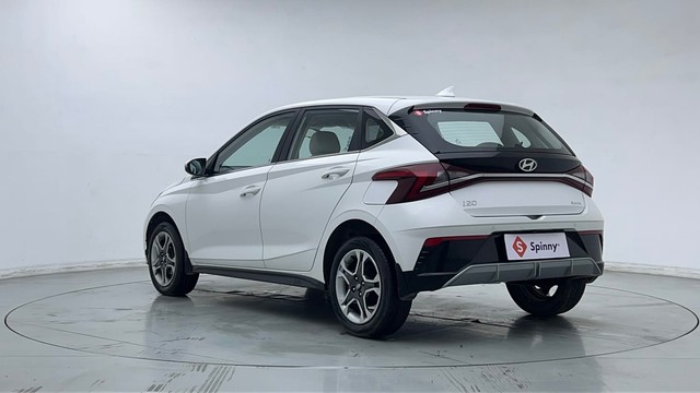 Second-hand 2024 Hyundai i20 Sportz 1.2 for sale in Sonipat-5