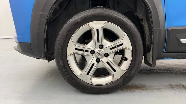 Second-hand 2021 Renault Kiger RXT Turbo for sale in Lucknow-20