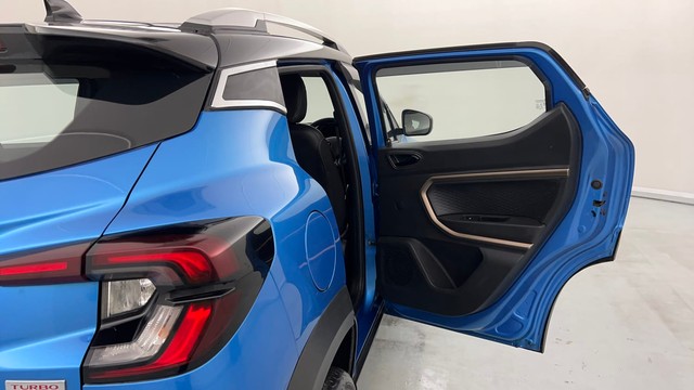 Second-hand 2021 Renault Kiger RXT Turbo for sale in Lucknow-27