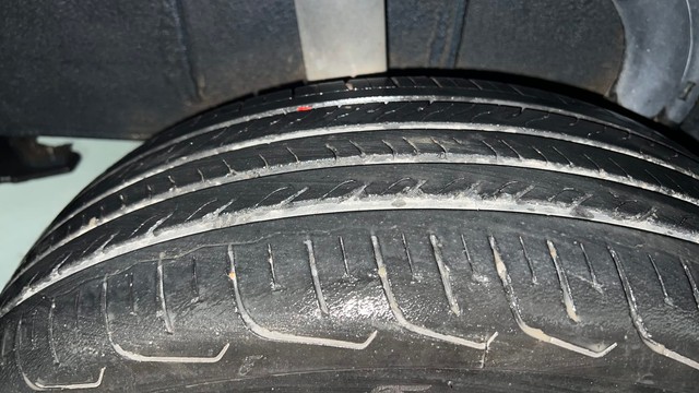 Second-hand 2021 Renault Kiger RXT Turbo for sale in Lucknow-34