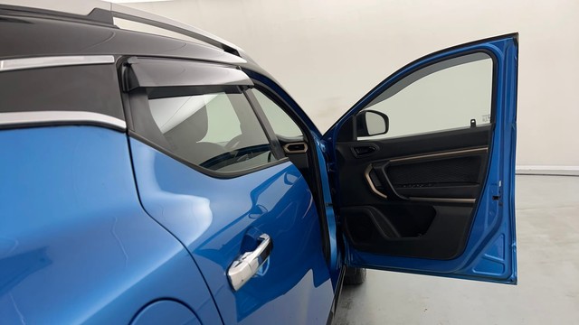 Second-hand 2021 Renault Kiger RXT Turbo for sale in Lucknow-16