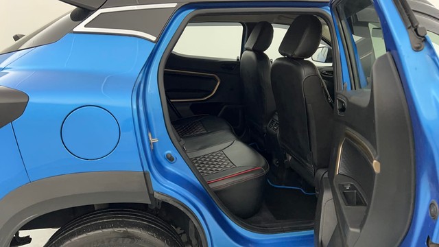 Second-hand 2021 Renault Kiger RXT Turbo for sale in Lucknow-26