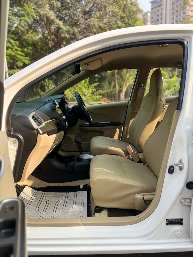 Second-hand 2016 Honda Amaze VX CVT i-VTEC for sale in Mumbai-42