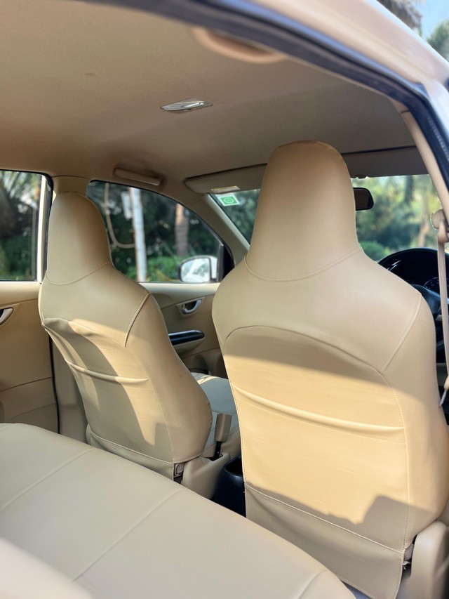 Second-hand 2016 Honda Amaze VX CVT i-VTEC for sale in Mumbai-34