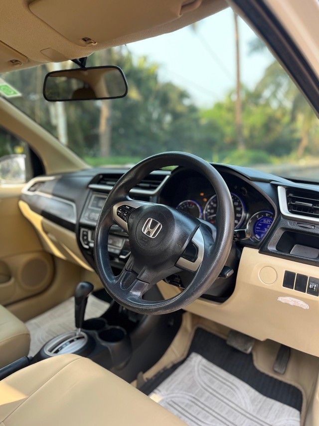 Second-hand 2016 Honda Amaze VX CVT i-VTEC for sale in Mumbai-33